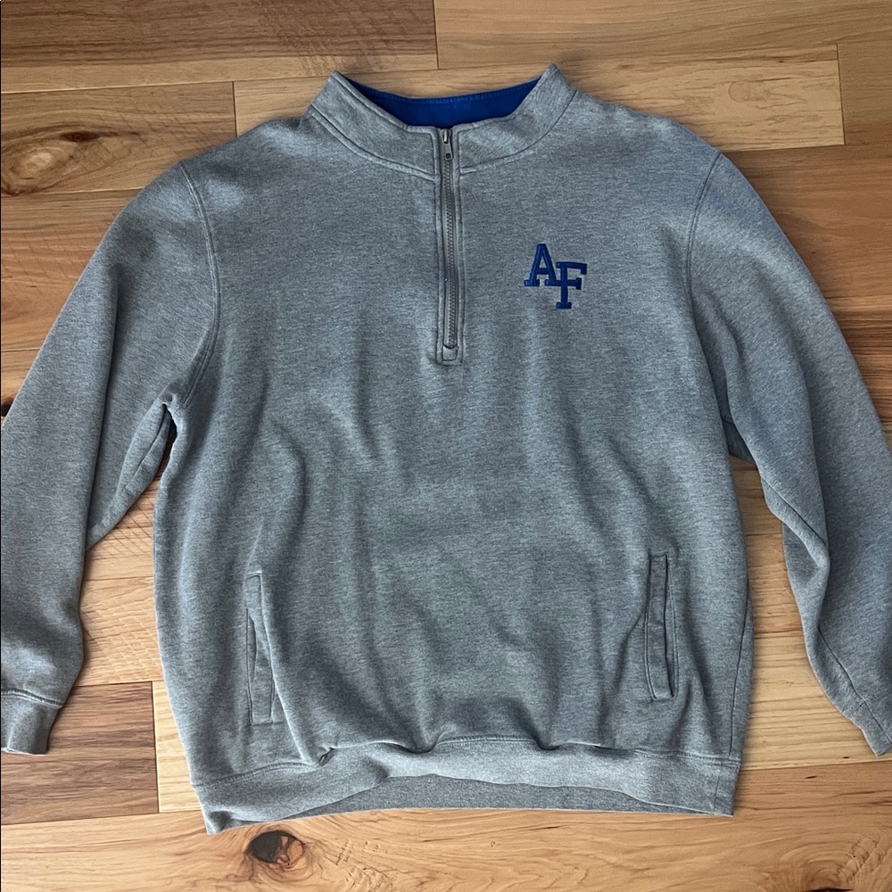 Colosseum Gray Quarter-Zip Sweatshirt with Blue AF Emblem Air Force Academy